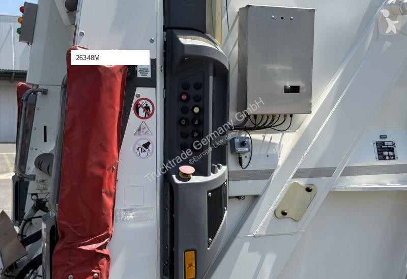 Engin de voirie MAN 591 TGS 26.320