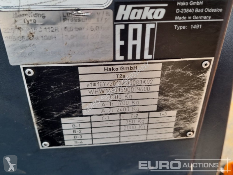 Vehículo de limpieza viaria Hako 1650