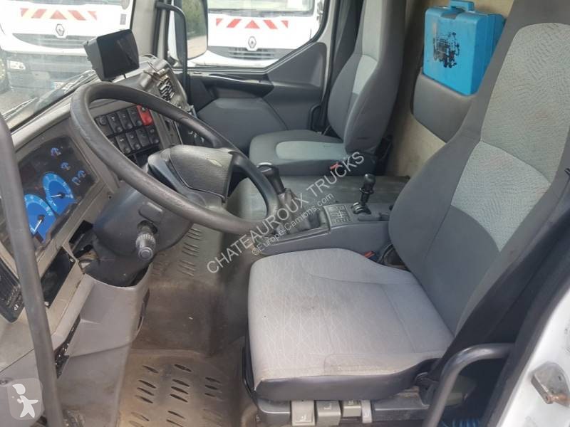 Engin de voirie Renault