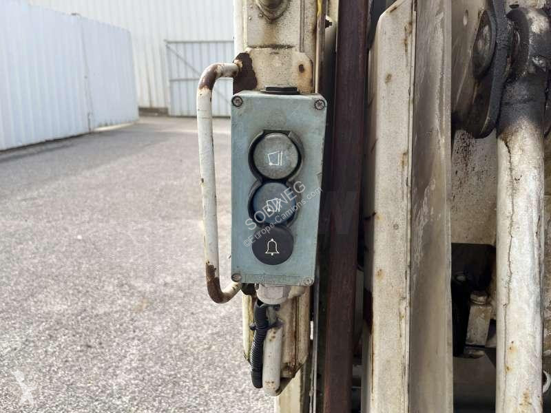 Utilaje pentru drumuri Mercedes AXOR