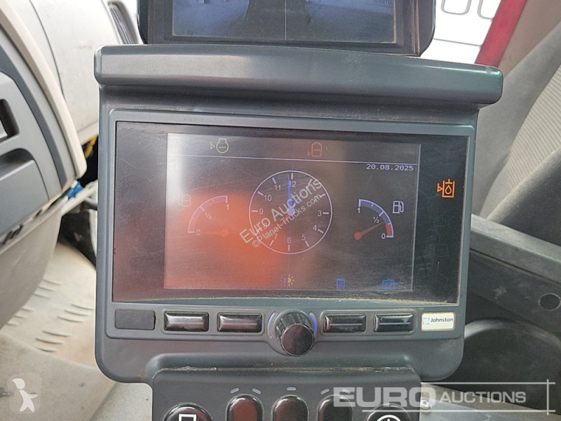 Utilaje pentru drumuri  LF220