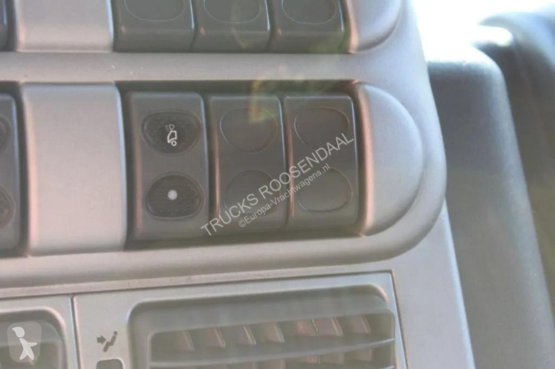 آلة لصيانة الطرق Iveco 270 CNG + GARBAGE + EURO...