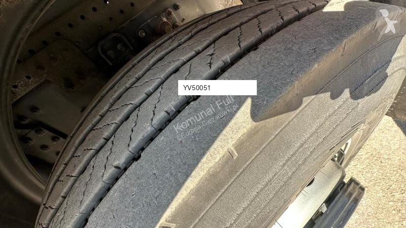 آلة لصيانة الطرق Volvo MEDIUM XLI