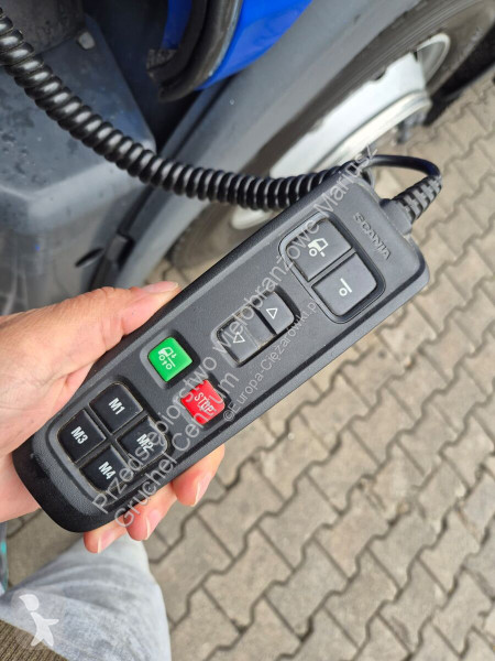 Engin de voirie Scania P340 LB 6X2*4 / JOAB...