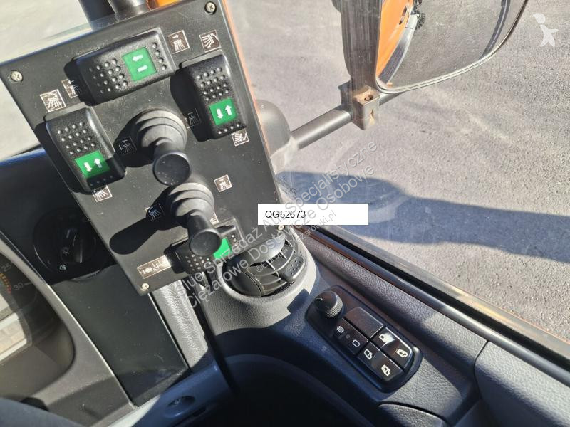 Utilaje pentru drumuri Mercedes 1829 Zamiatarka...
