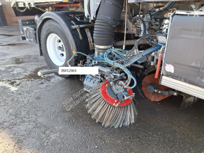 آلة لصيانة الطرق Scania BROCK SL200 CMAR