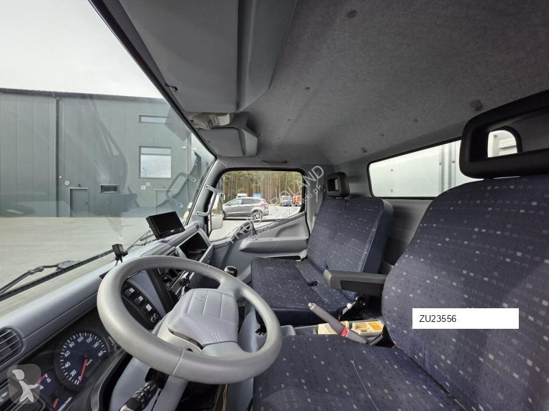Silniční stroje Mitsubishi CANTER odkurzacz...