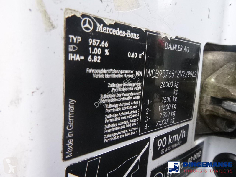 Engin de voirie Mercedes 2629 6x2 RHD Faun...