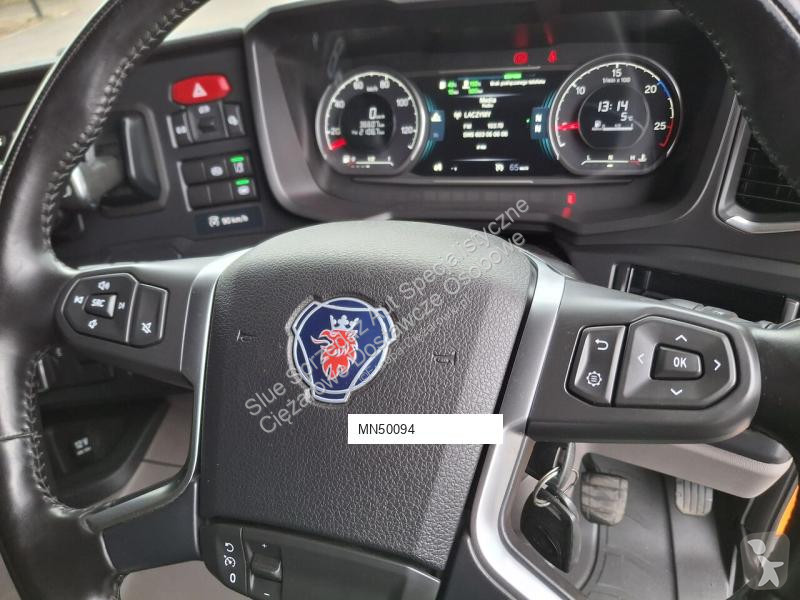 آلة لصيانة الطرق Scania Viajet 7 R/L H/HS