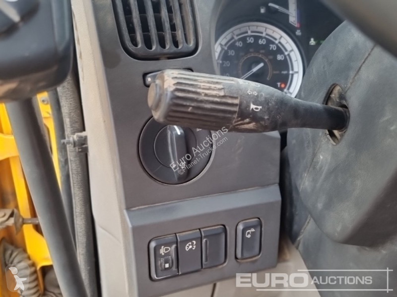 Utilaje pentru drumuri  LF220