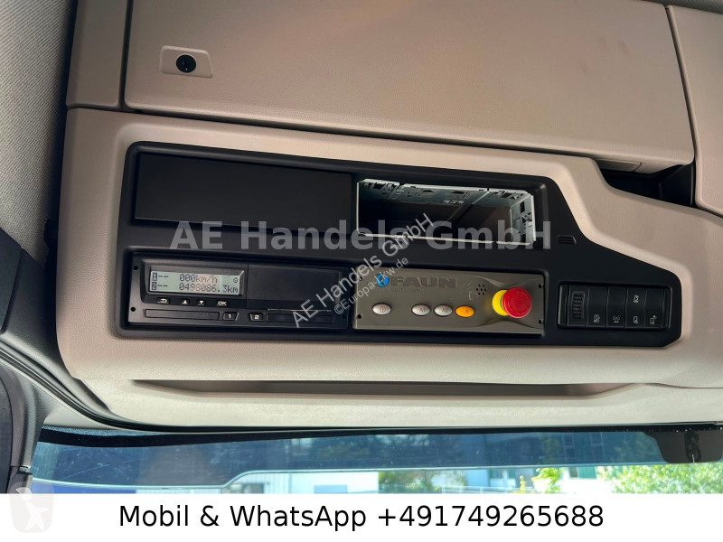 آلة لصيانة الطرق Scania R 410  Faun...