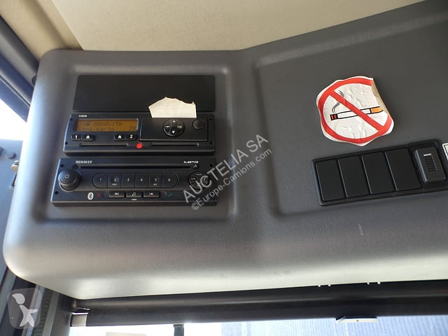 Vehículo de limpieza viaria Renault D19
