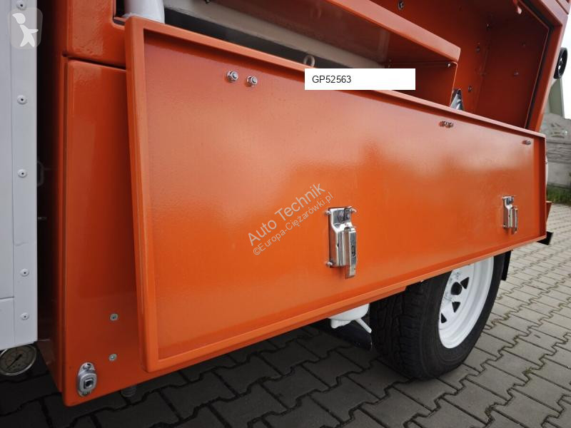 Vehículo de limpieza viaria Land Rover TD5 130...