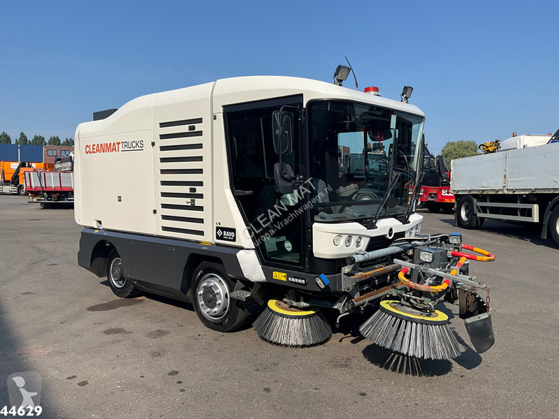 Vägmaskiner Ravo 540 CD Euro 6 with 3-rd brush