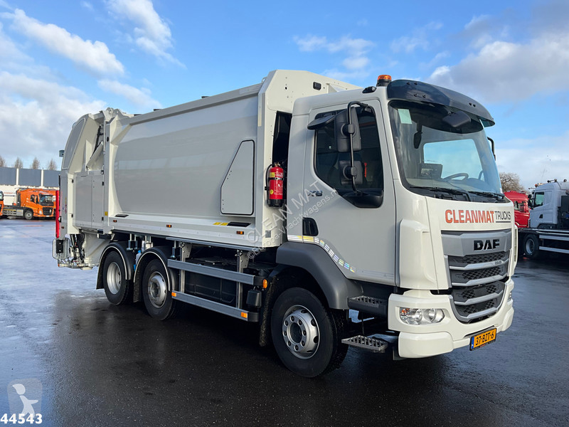 Vägmaskiner DAF G XB 260 Zoeller 14m³ met Jama...