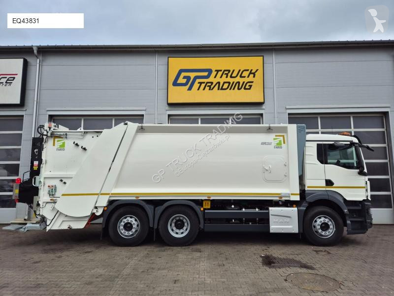 Vägmaskiner MAN T1SM23 + wrzutnik Duo Matic