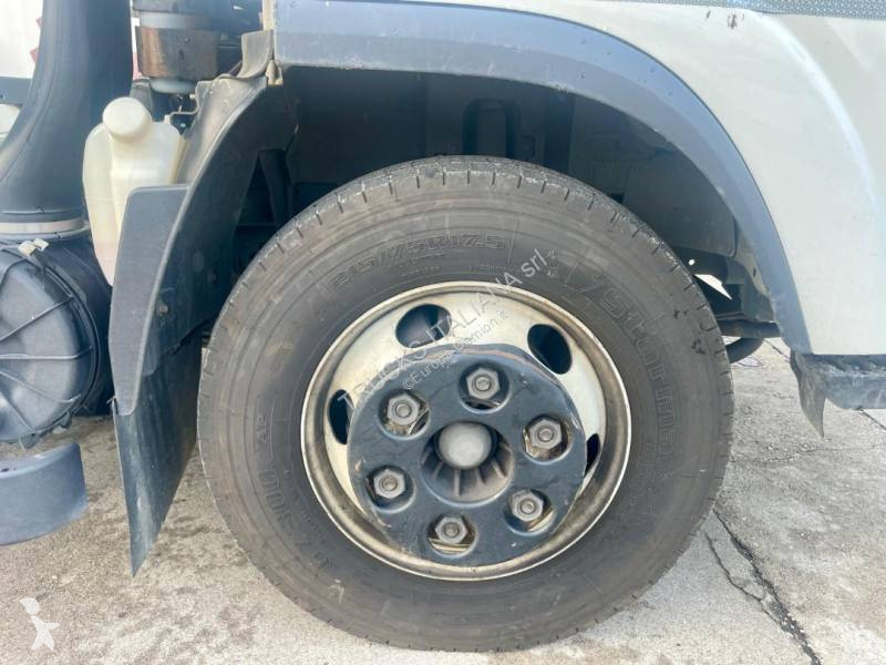 Vägmaskiner Isuzu