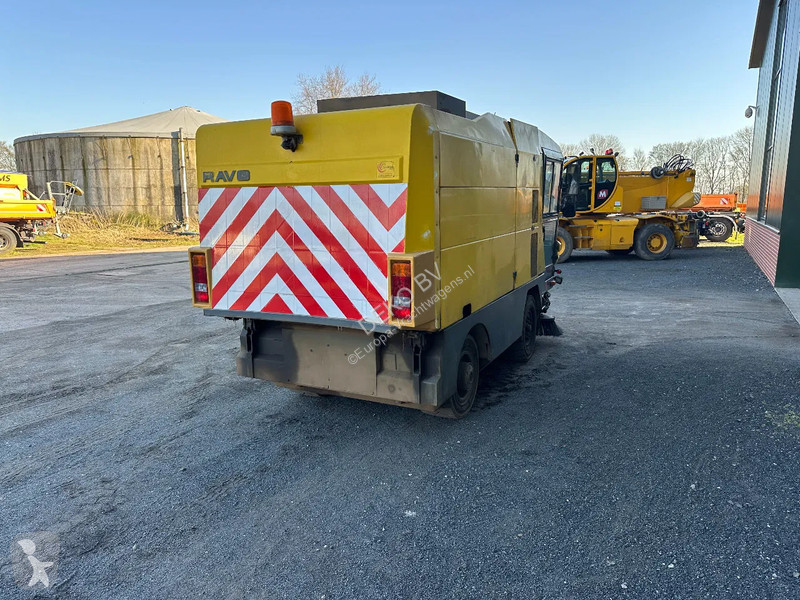 Vägmaskiner Ravo 530 VEEGMACHINE/SWEEPER!!