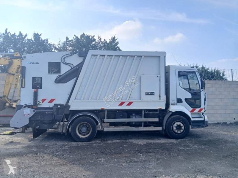 Engin de voirie Renault