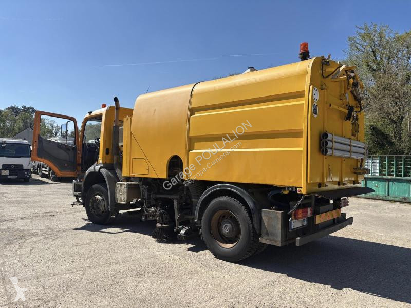 Silniční stroje Mercedes  4x2