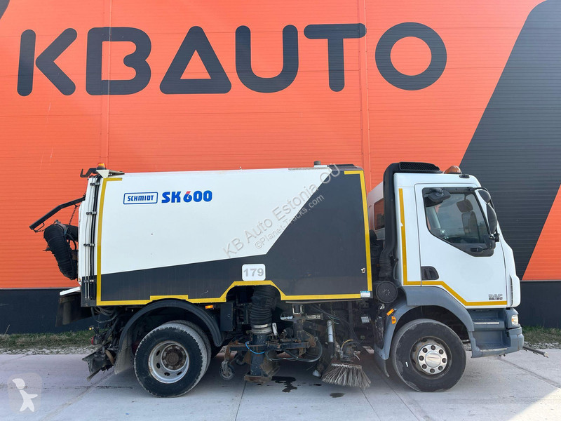 Vägmaskiner DAF 55180 4x2 Schmidt SK 600 Dual LP