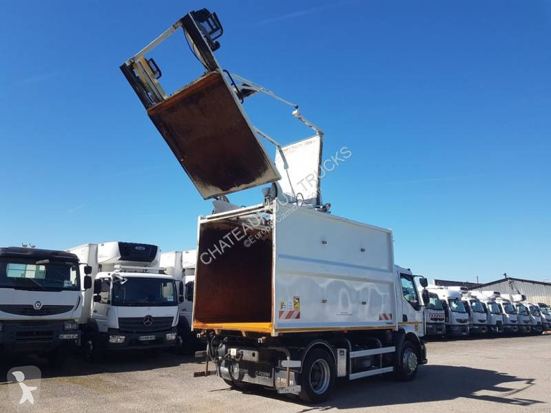 Engin de voirie Renault