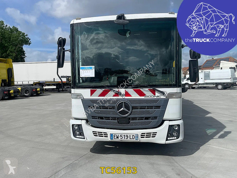 Gemeentevoertuig Mercedes 2630