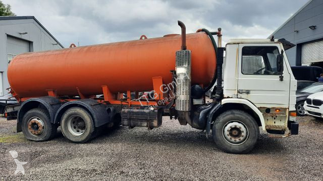 Silniční stroje Scania M  320PS