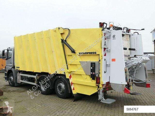 Silniční stroje Mercedes 2533 L Axor...