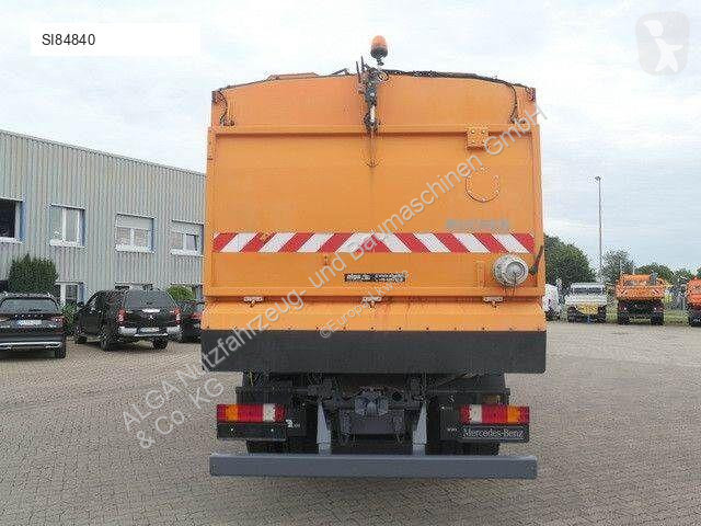 Silniční stroje Mercedes 2032 A 4x4, Bucher...