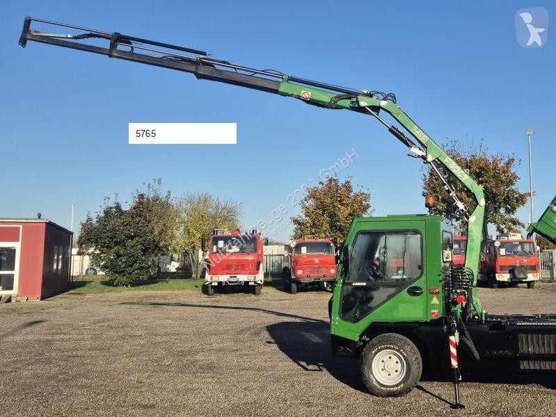 Silniční stroje Ladog F30CY023