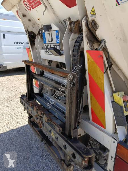 Vägmaskiner Isuzu