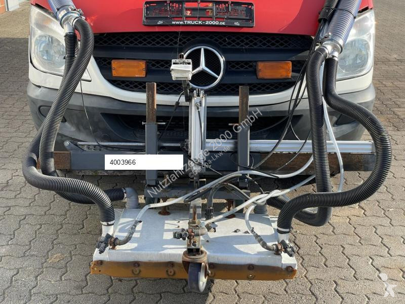 Silniční stroje Mercedes