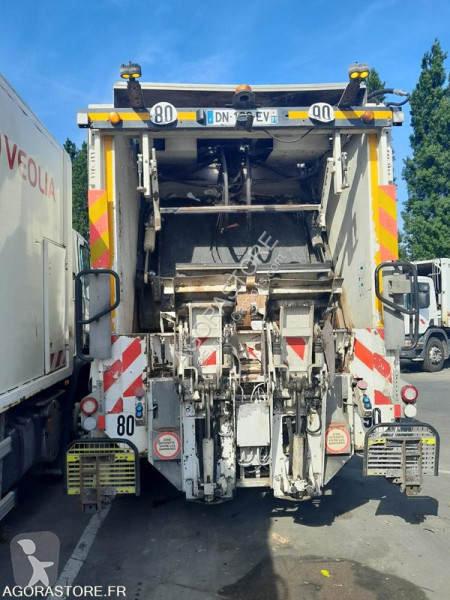 Vägmaskiner Iveco 260S31