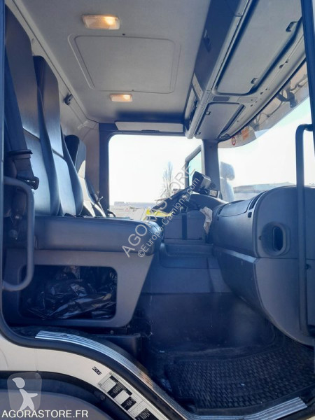Utilaje pentru drumuri Scania PRG230-32