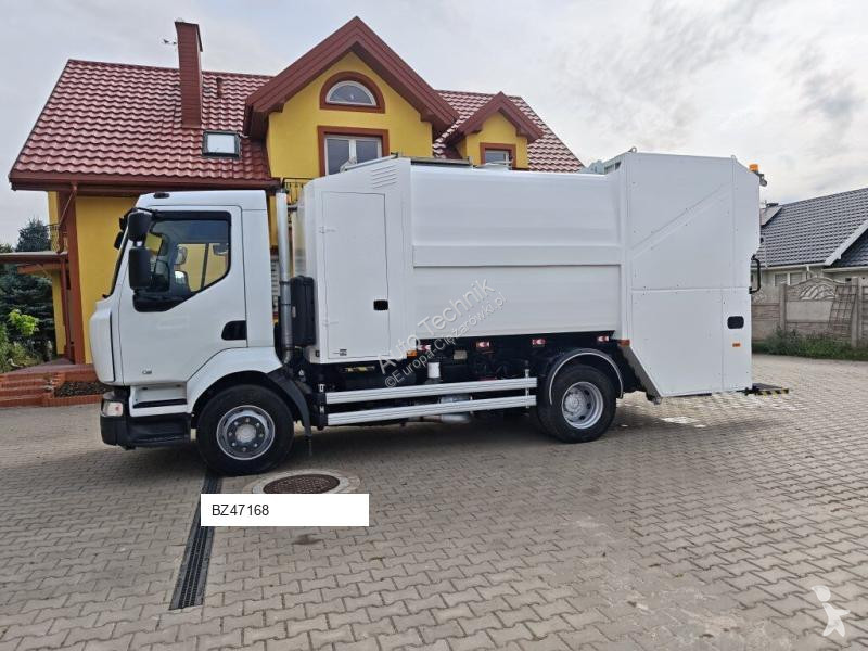 آلة لصيانة الطرق Renault Myjka Container washer...