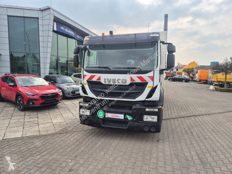 آلة لصيانة الطرق Iveco Stralis 330 EEV / NO...