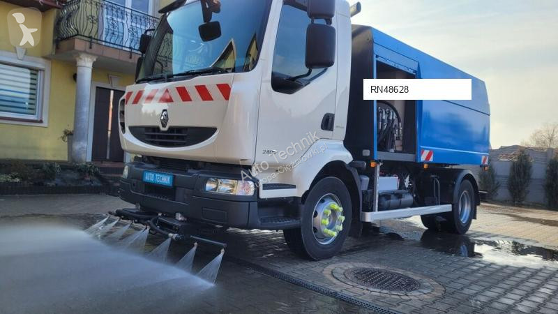 آلة لصيانة الطرق Renault 240dxi