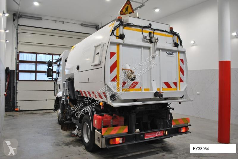 آلة لصيانة الطرق Renault 2770Mth