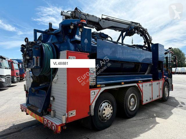 آلة لصيانة الطرق  MERCEDES-BENZ Econic 2633...