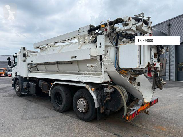 آلة لصيانة الطرق  SCANIA P380 LB 6x24 Hvidtved...