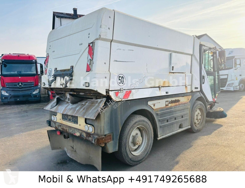 Engin de voirie  Johnston Bucher C401 Sweeper *