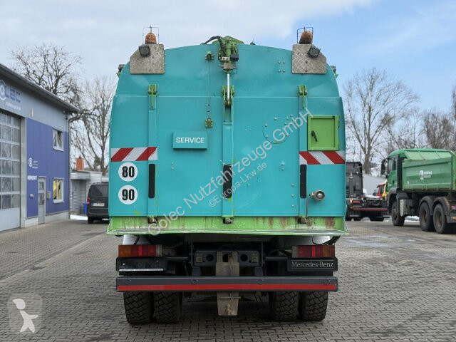 آلة لصيانة الطرق Mercedes Axor 1833...
