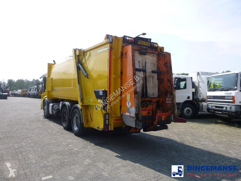 آلة لصيانة الطرق Mercedes 2633 6x4 RHD Euro 5...