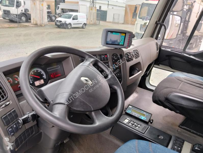 آلة لصيانة الطرق Renault 320.19
