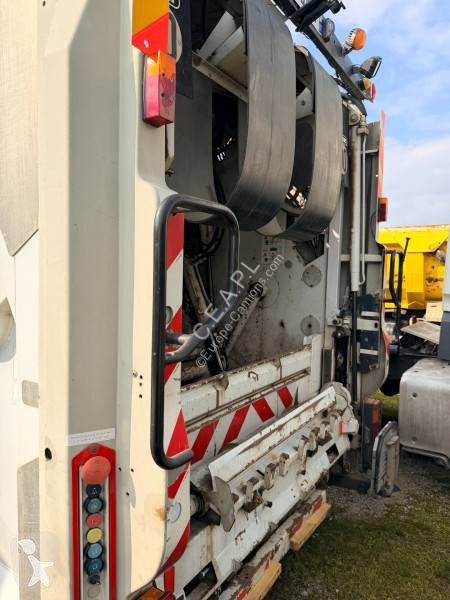 Engin de voirie Renault