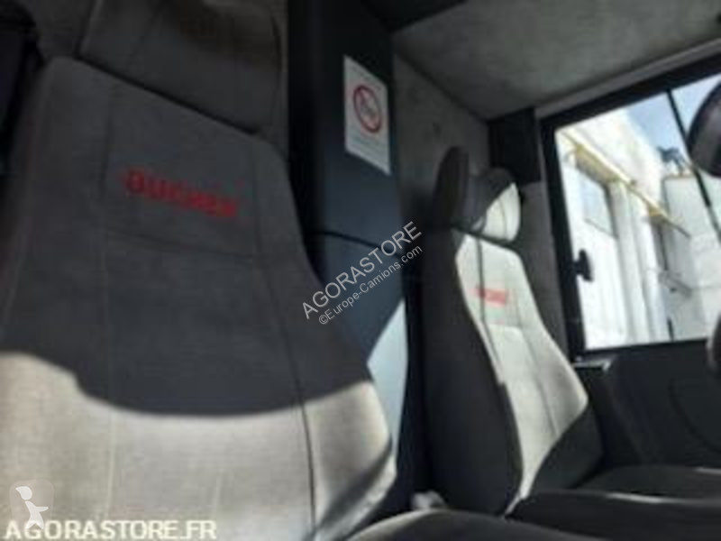 Engin de voirie Eurovoirie 5006