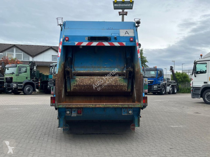 Engin de voirie MAN TG-S 26.320 6x2-2 BL...