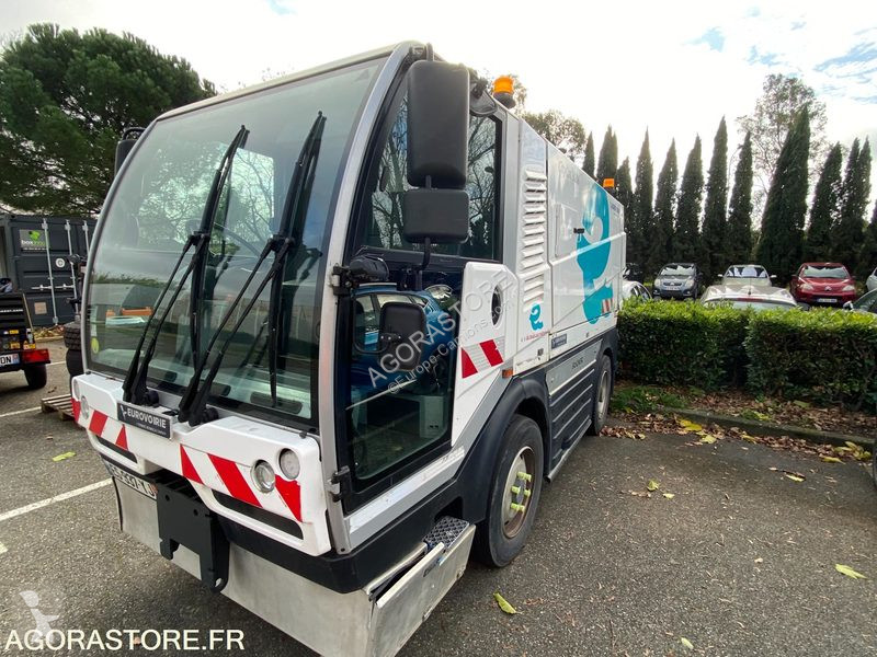 Коммунальная техника  Bucher Schoerling CCT5006