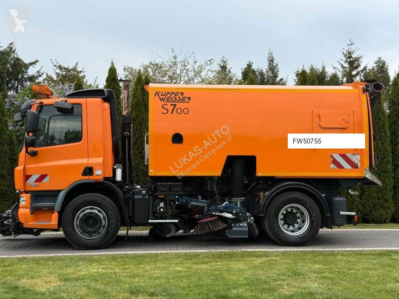 آلة لصيانة الطرق DAF KUPPER WEISSER S700